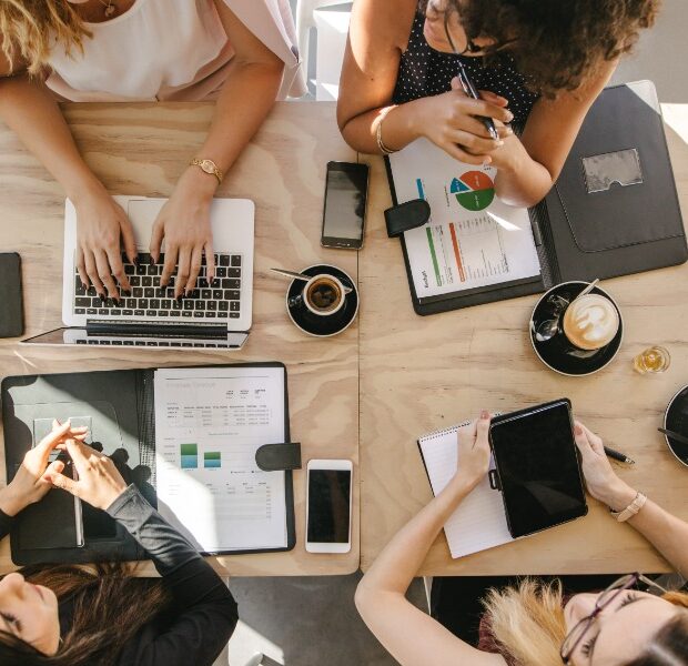 Unravelling the Dilemma Challenges in Rethinking Your 2024 Marketing Strategy